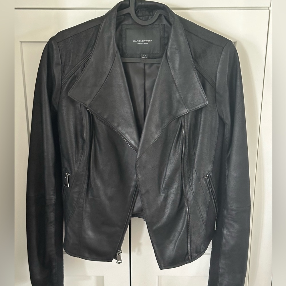 Leather women coat , size :XS